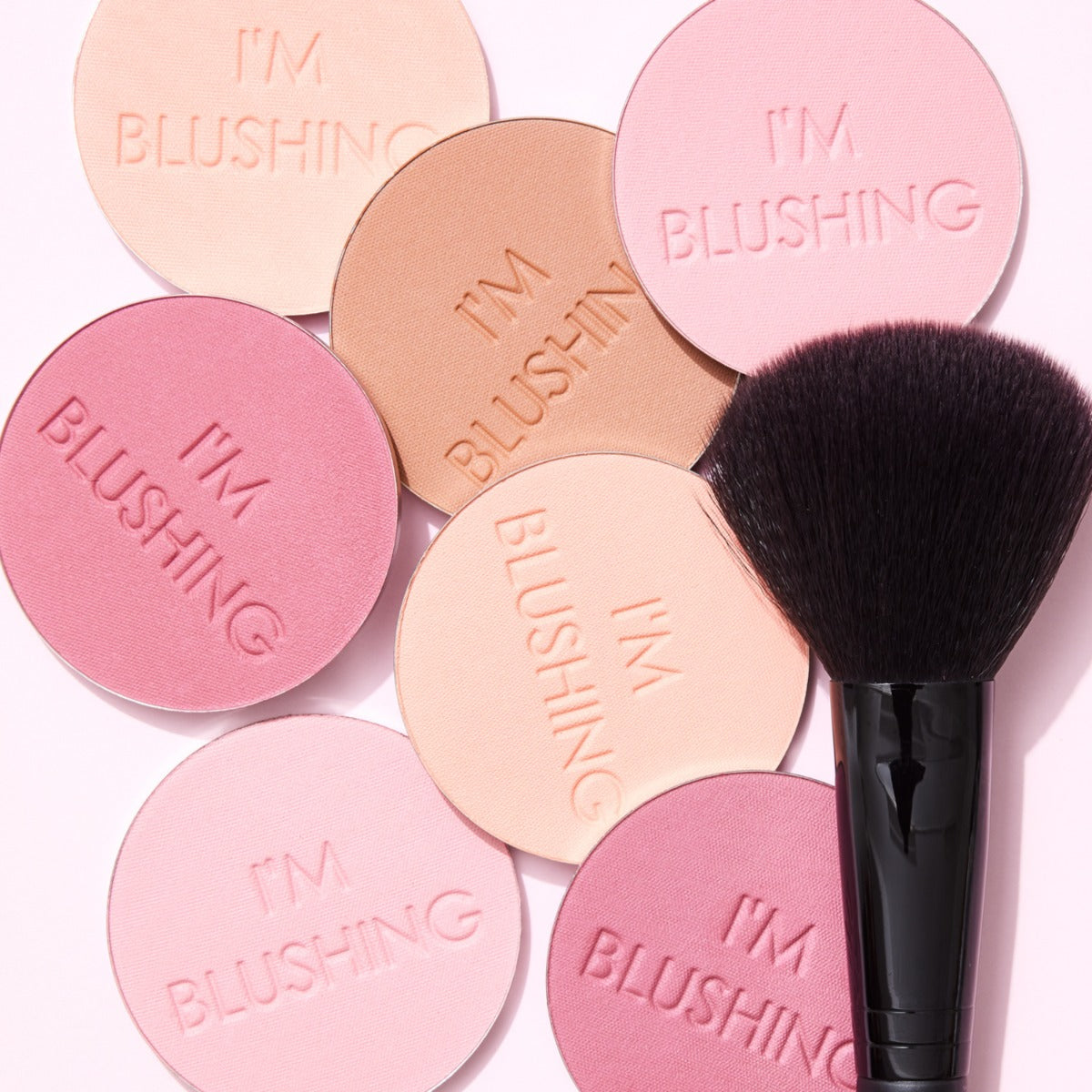 Im Blushing - 002 Love
