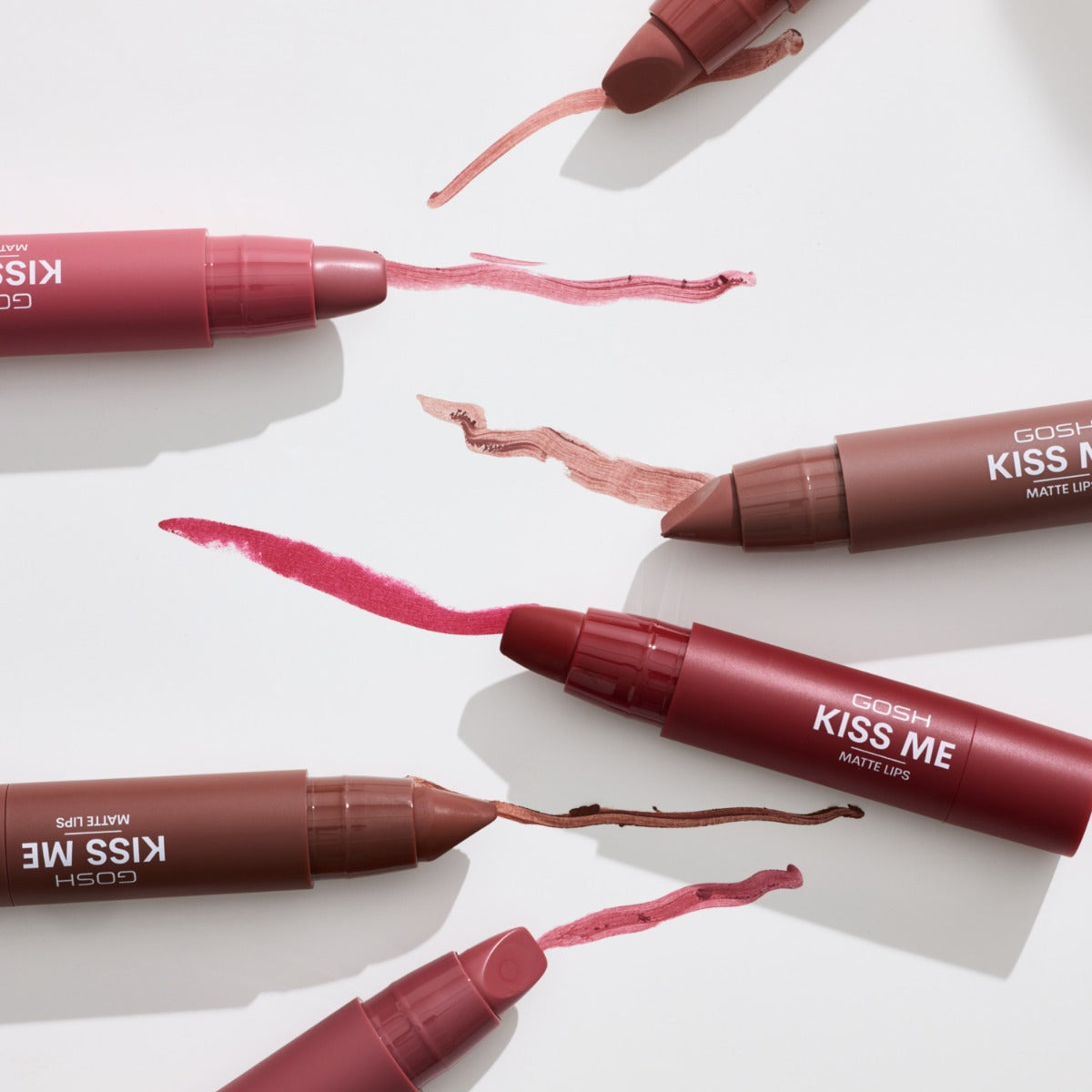 Kiss Me Matte Lips - 001 Hot Kiss