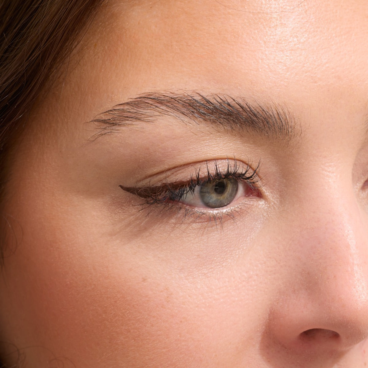 Slanted Pro Liner - 003 Matte Brown
