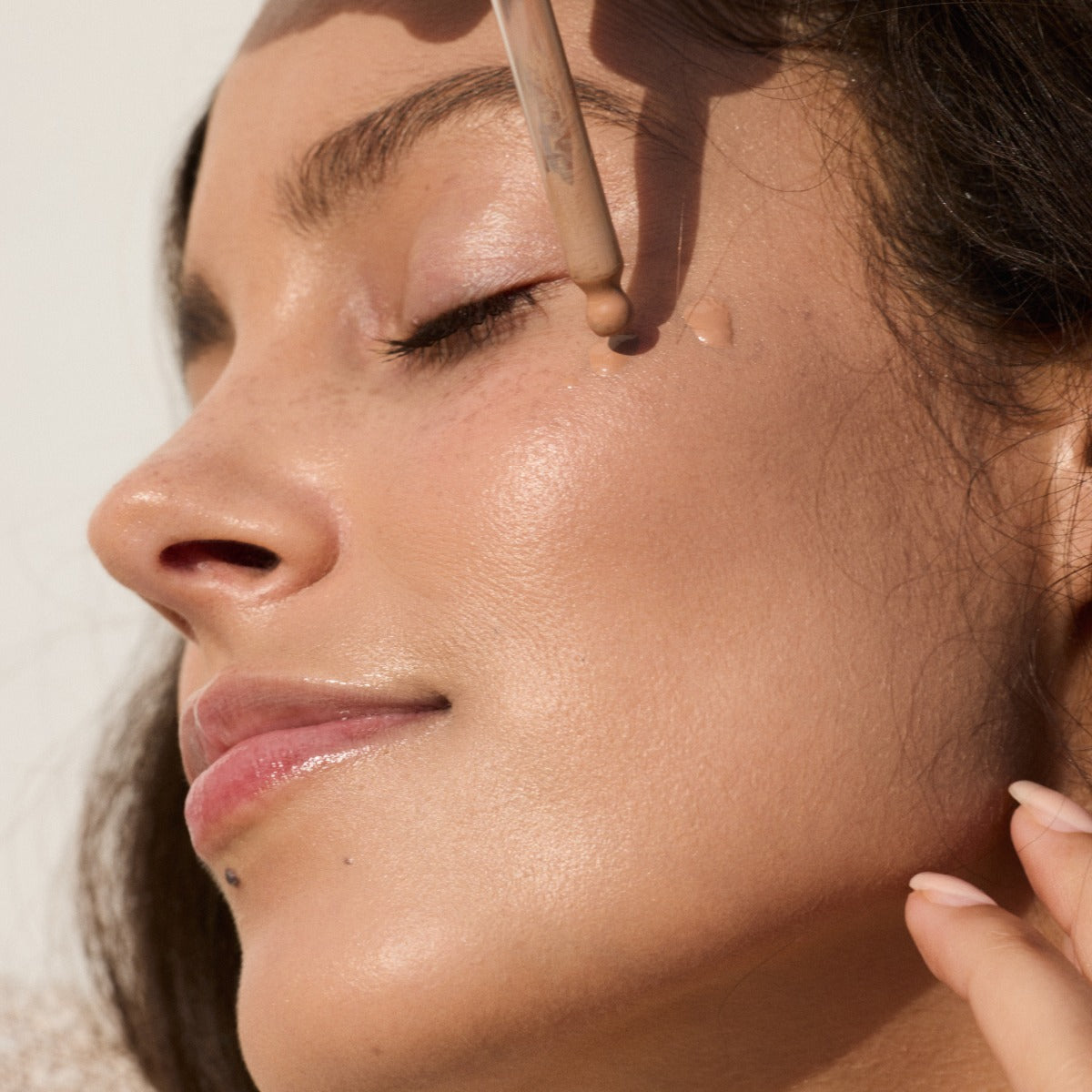 Dewy Foundation Drops - 002