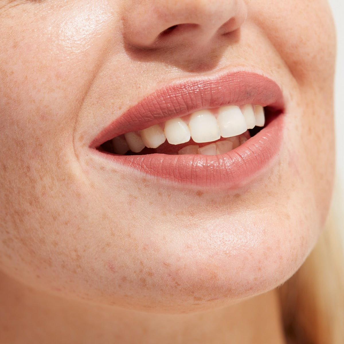 Liquid Matte Lips - 007 Nougat Crisp