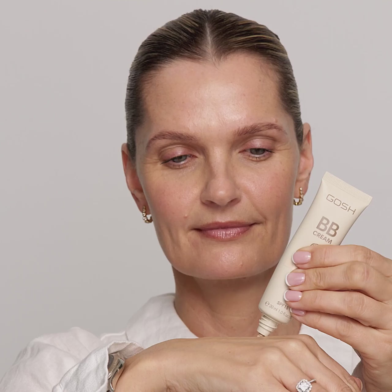 BB Cream Foundation - 01 Sand